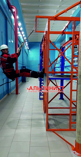 г. Волжский. В  ПАО «РусГидро» - «КорУнГ» был установлен учебно-тренировочный полигон "Альпинист-02-02" г. Волжский. В  ПАО «РусГидро» - «КорУнГ» был установлен учебно-тренировочный полигон "Альпинист-02-02"