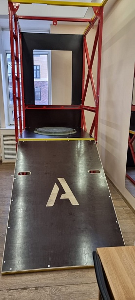 г.Вологда. В Вологодском учебном центре появился тренажер "Альпинист - 2-0"  отработки практических занятий